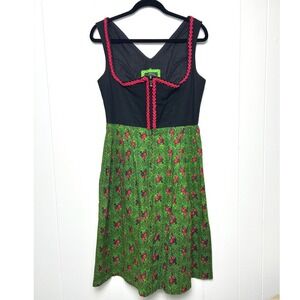 Vintage Salzburger Modell Dirndl Dress 100% Cotton Black Green Rose Austria‎